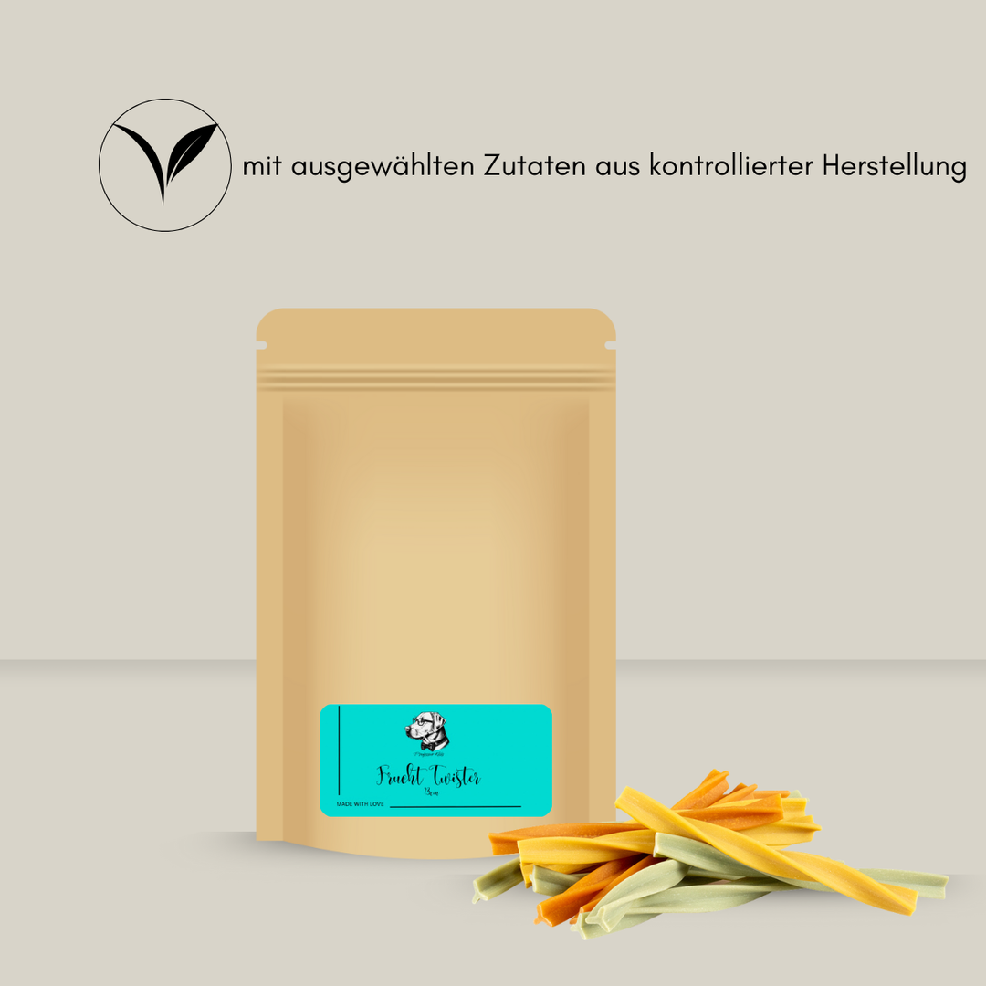 Papiertüte von Professor Keks gefüllt mit vegetarischen Kaustangen in gelb, orange und grün für Hunde  mit dem Hinweis "mit ausgewählten Zutaten"