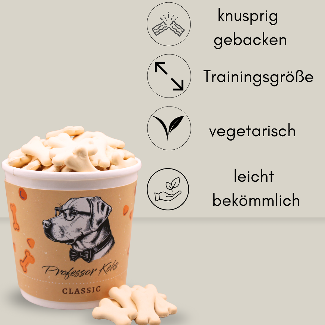 Pappbecher von Professor Keks gefüllt mit Hundekeksen